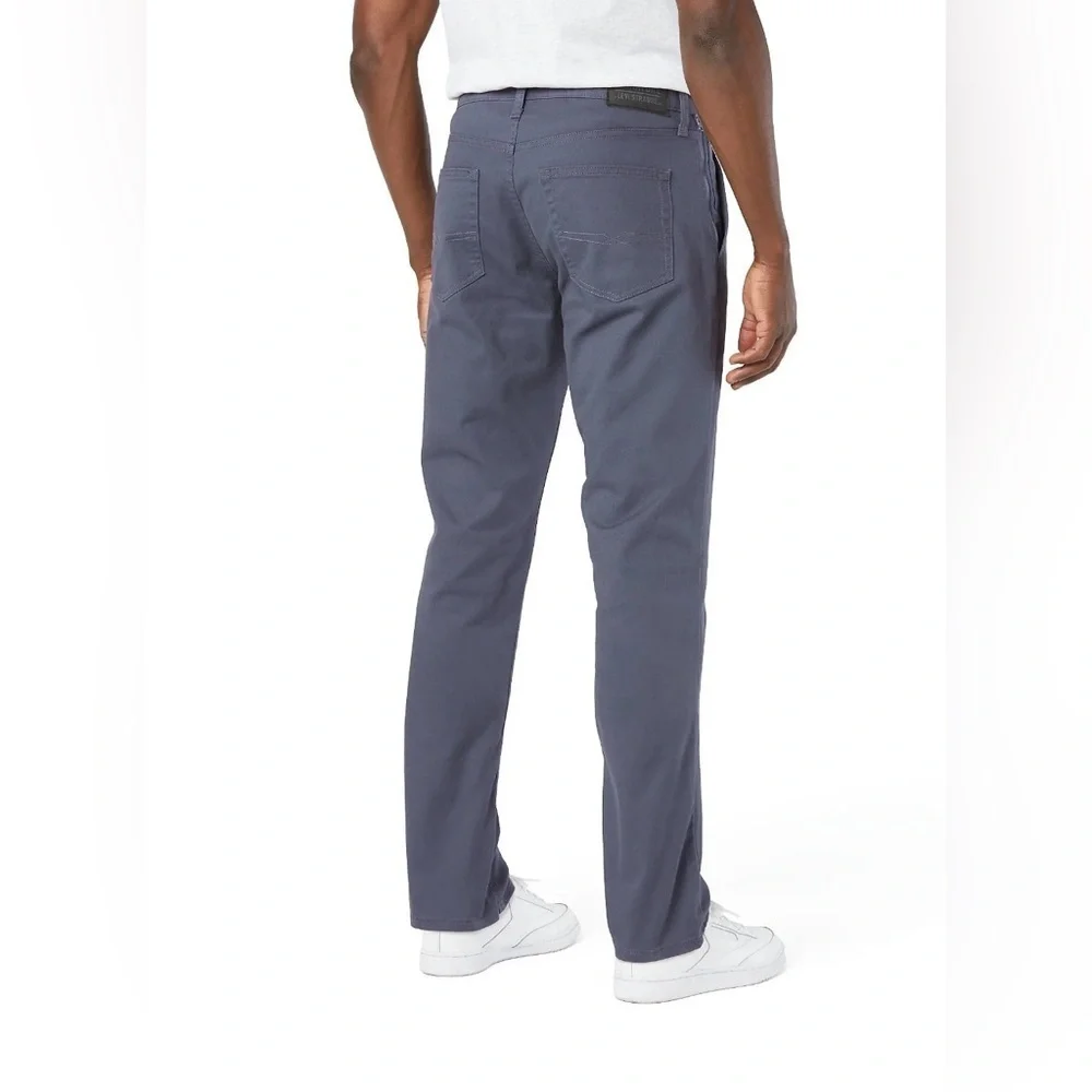 Signature by Levi Strauss classic appeal